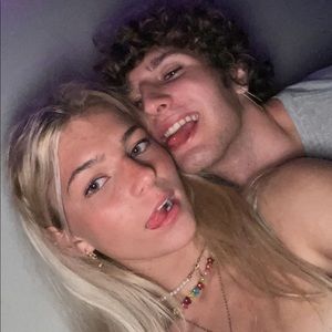 Meet your Posher, Helen